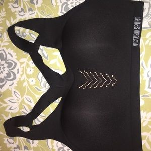 Victoria’s Secret Sport Angel Max Bra - NWOT 34C